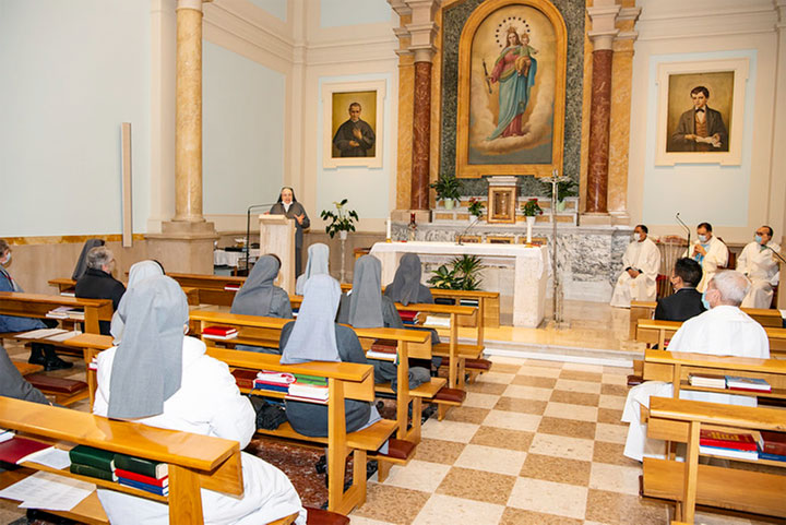 FMA-Madre-Mass-Blessing-of-Missionary-Cross-1-Feb-2021-Rome.jpg