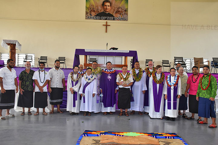 Fiji-newly-ordained-deacons-2022.jpg